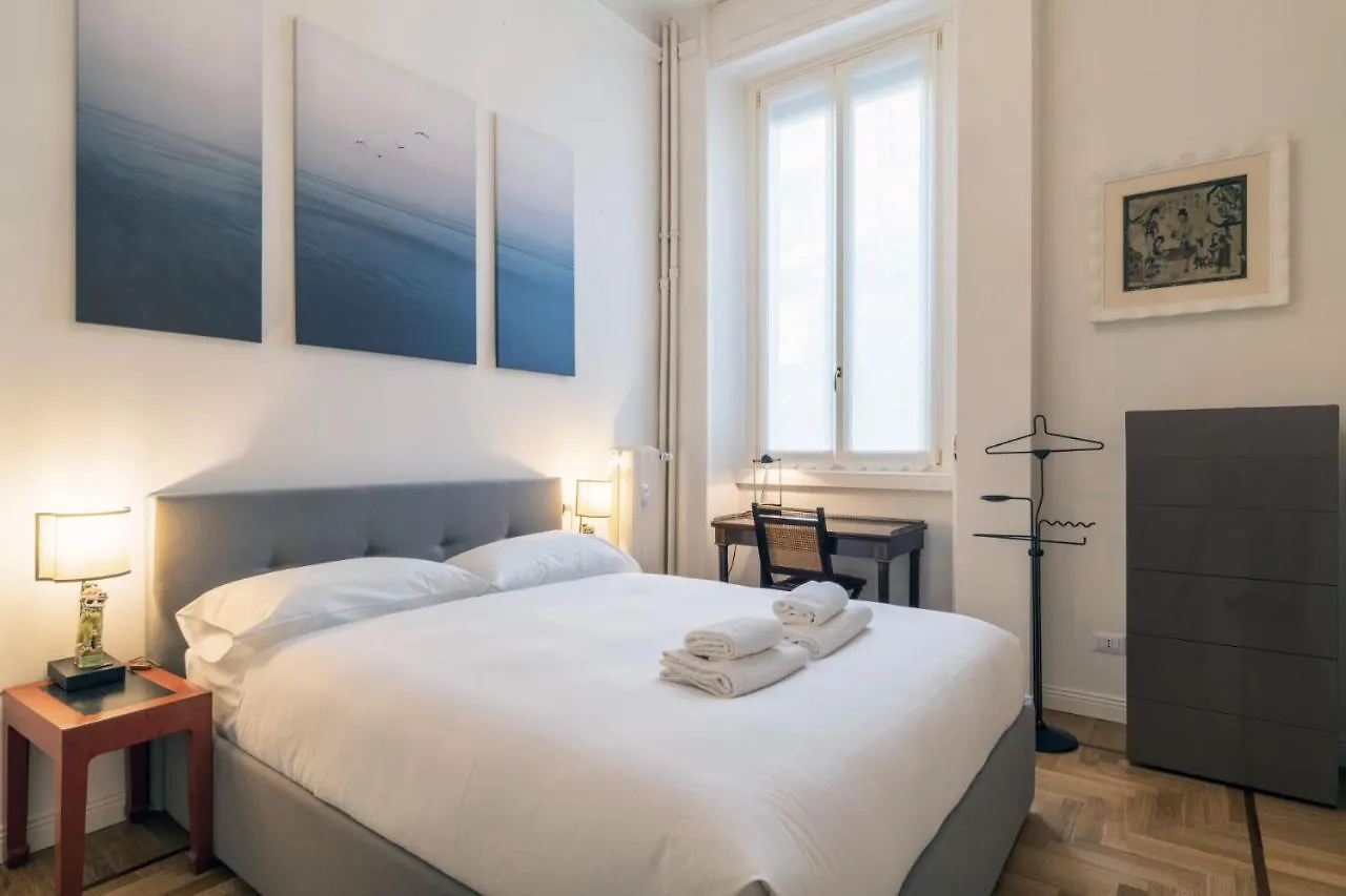 Easylife - Comoda Residenza Con Terrazzino Abitabile In Zona Sant Ambrogio Milan 0*,