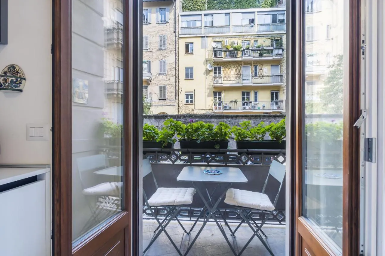 Lejlighed Easylife - Comoda Residenza Con Terrazzino Abitabile In Zona Sant Ambrogio Milano